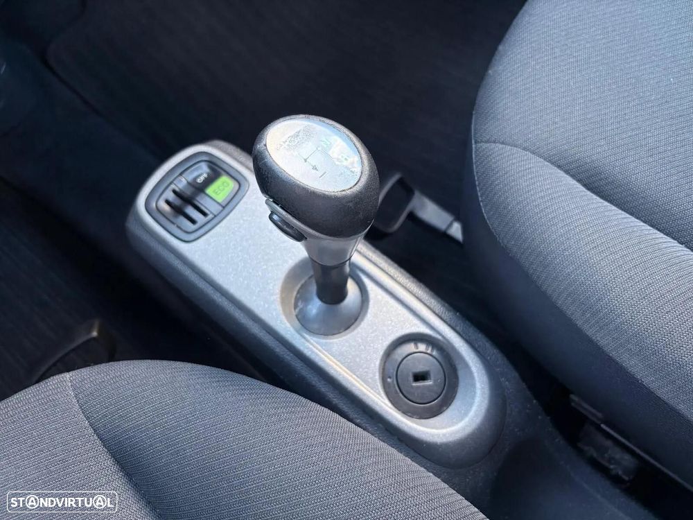 Smart ForTwo Coupé 1.0 Pure 61 - 48