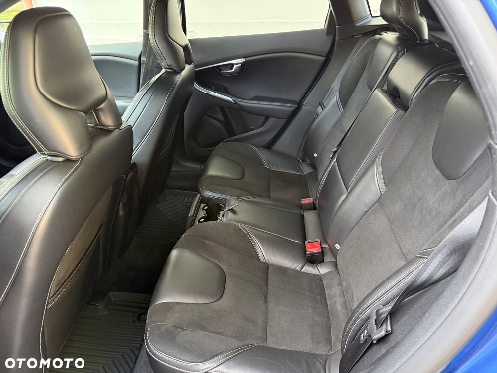 Volvo V40 D2 Drive-E Summum - 23