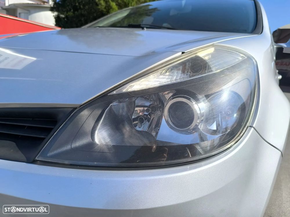 Renault Clio 1.5 dCi Dynamique Luxe - 9