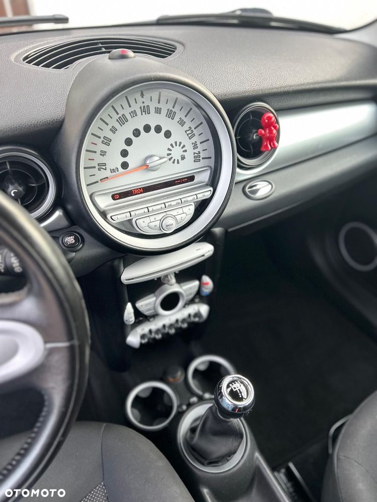 MINI Cooper - 16