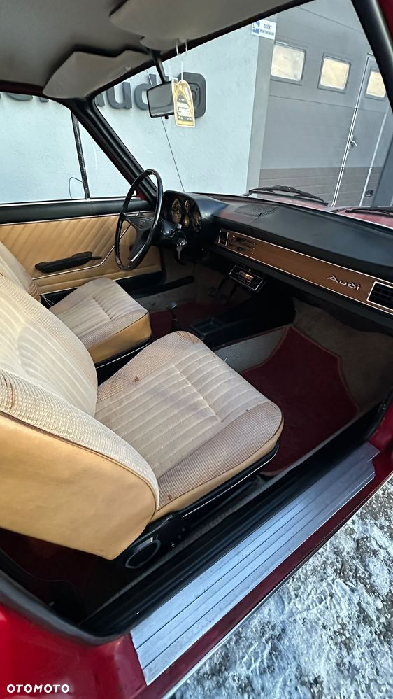 Audi 100 - 4