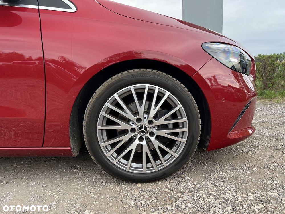Mercedes-Benz Klasa B 200 4-Matic Progressive 8G-DCT - 16