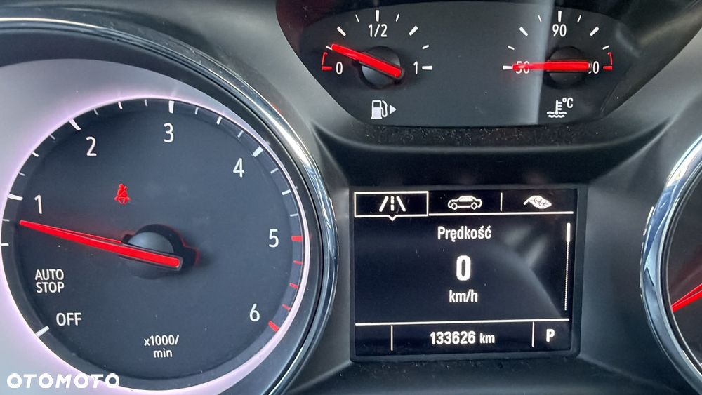 Opel Insignia - 20