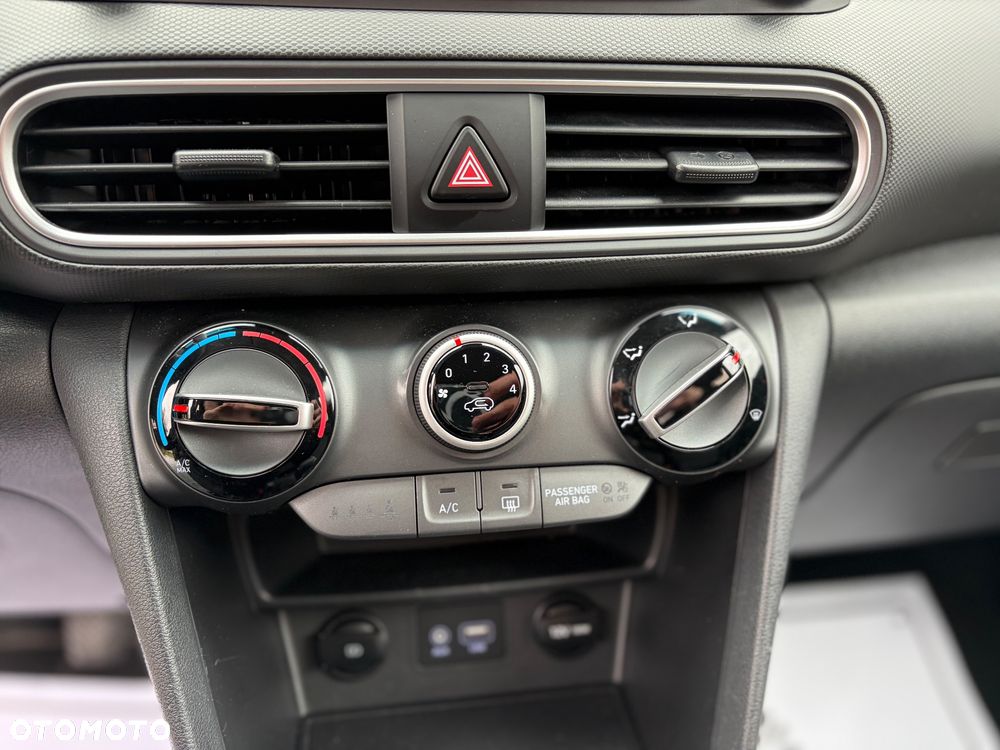 Hyundai Kona 1.0 T-GDI Select - 18