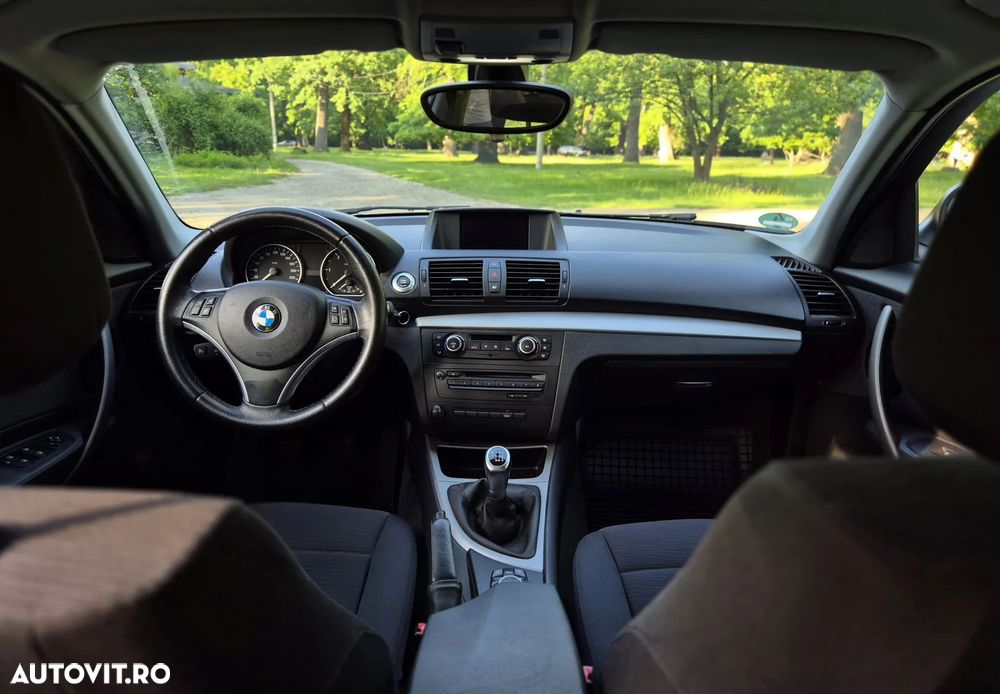 BMW 1 Series 2010 — imagine 16