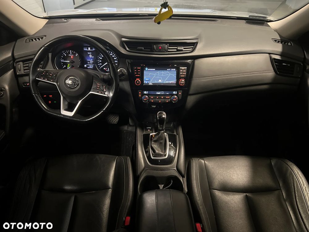 Nissan X-Trail 2.0 dCi Tekna Xtronic 4WD - 26