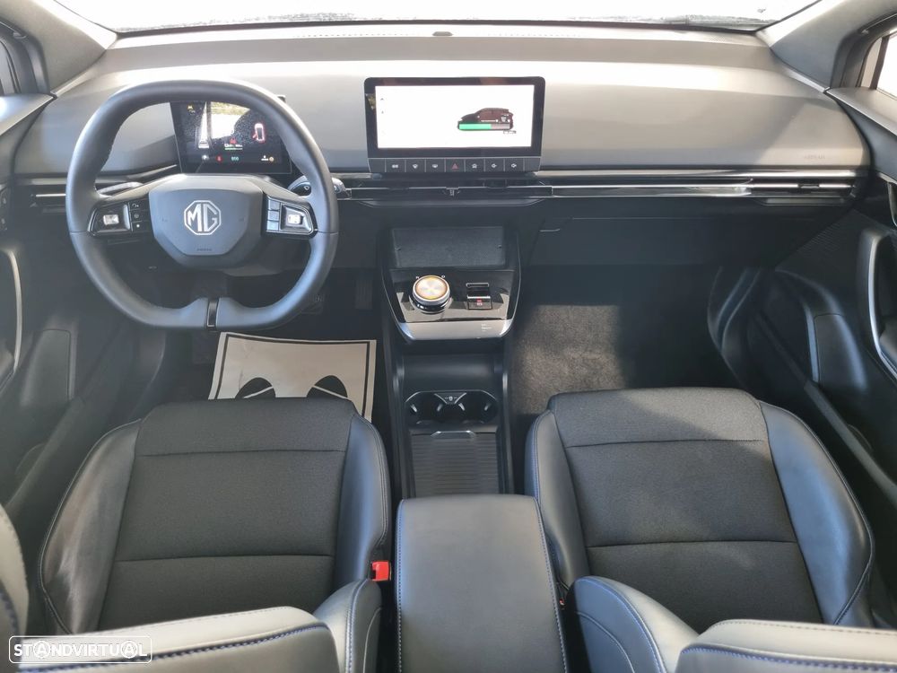 MG MG4 77 kWh Extended Range Luxury - 8