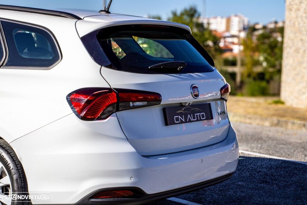 Fiat Tipo Station Wagon 1.3 M-Jet Lounge - 11