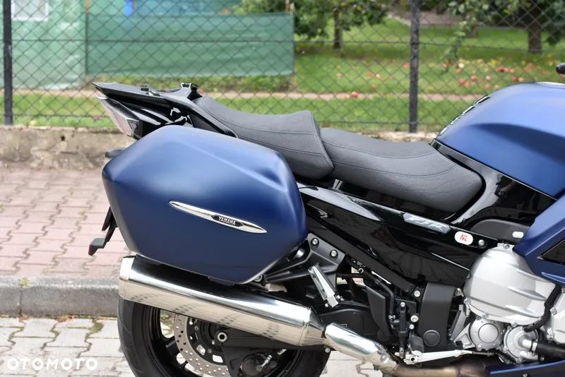 Yamaha FJR - 10