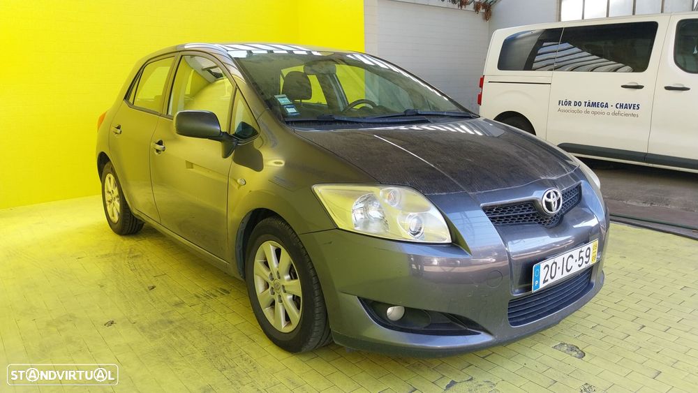 Toyota Auris 1.4 D-4D AC - 3