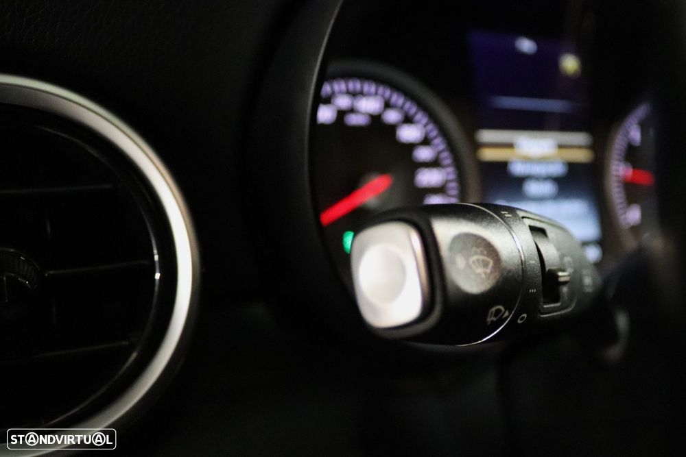 Mercedes-Benz C 200 d - 39