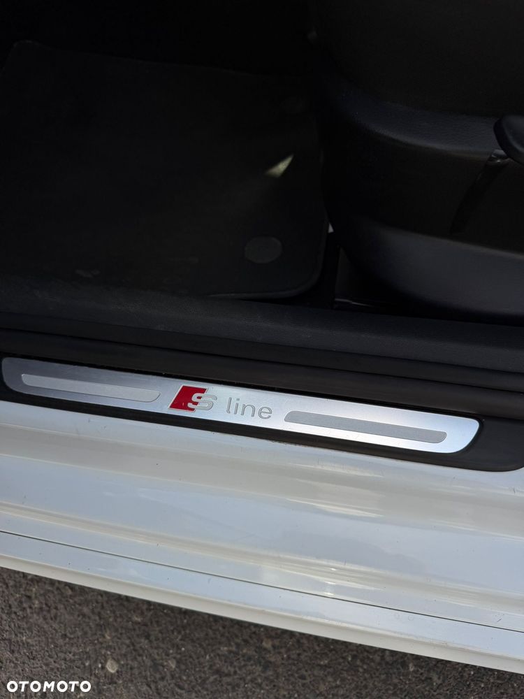 Audi A1 Sportback 1.6 TDI S tronic Ambition - 10