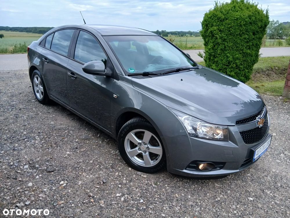 Chevrolet Cruze 1.8 LT+ - 7
