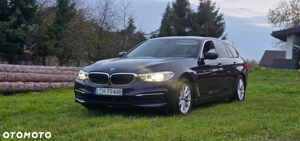 BMW Seria 5 520i - 14