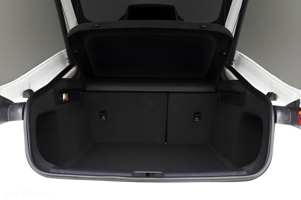 Bestune B70 2.0T Elegance - 9