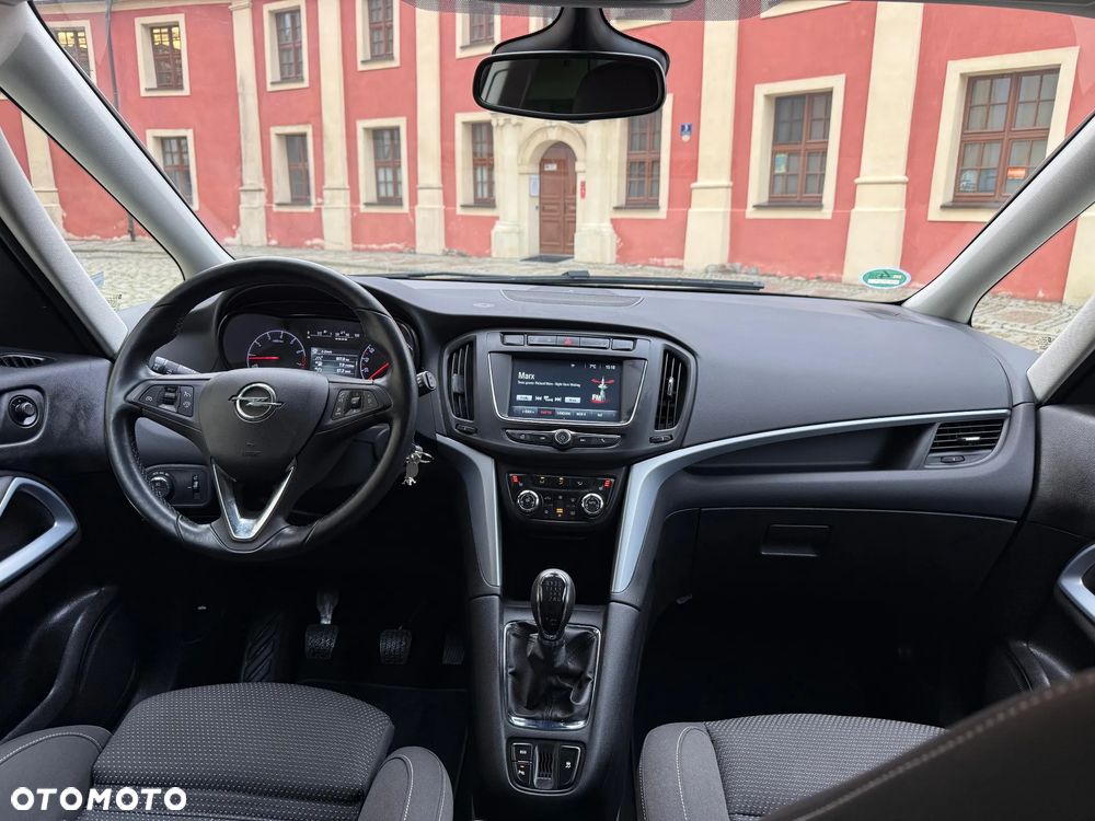 Opel Zafira 1.4 Turbo (ecoFLEX) Start/Stop Active - 19