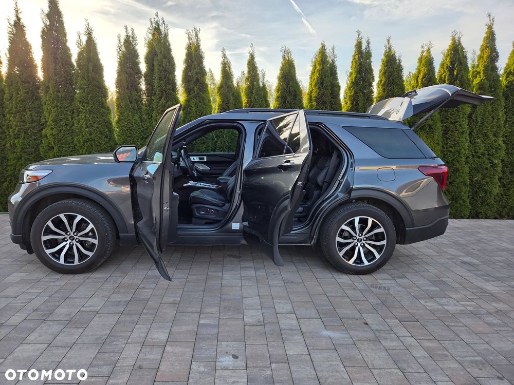Ford Explorer - 5