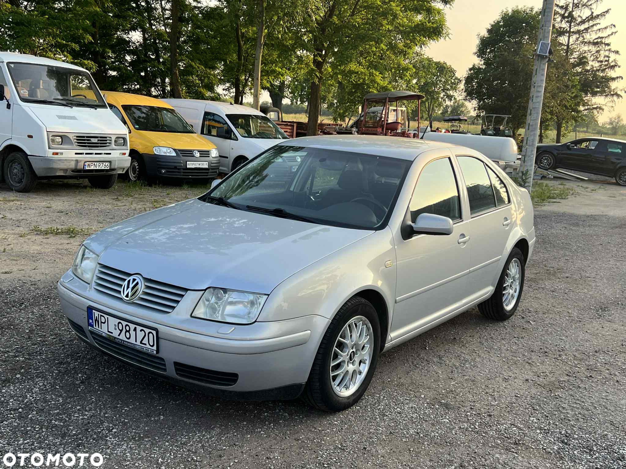 Volkswagen Bora 2.3 V5 Highline - 2