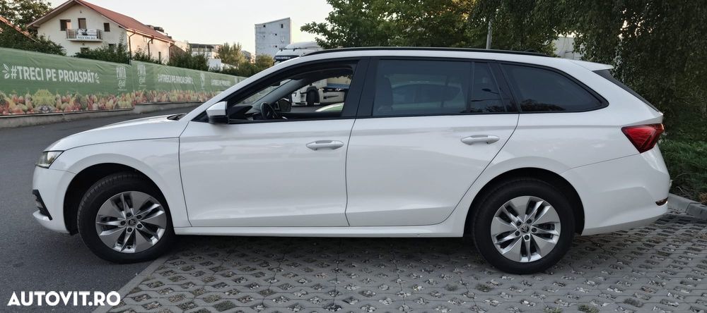 Skoda Octavia 2.0 TDI DSG Ambition - 3