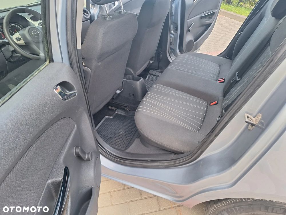 Opel Corsa 1.2 16V Cosmo - 18