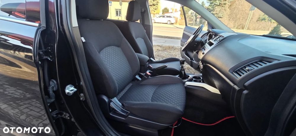 Mitsubishi ASX 1.8 DI-D 2WD Instyle - 34