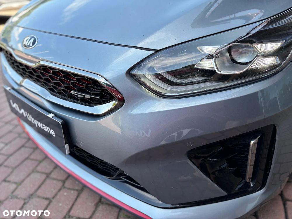 Kia ProCeed 1.6 T-GDI GT DCT - 9