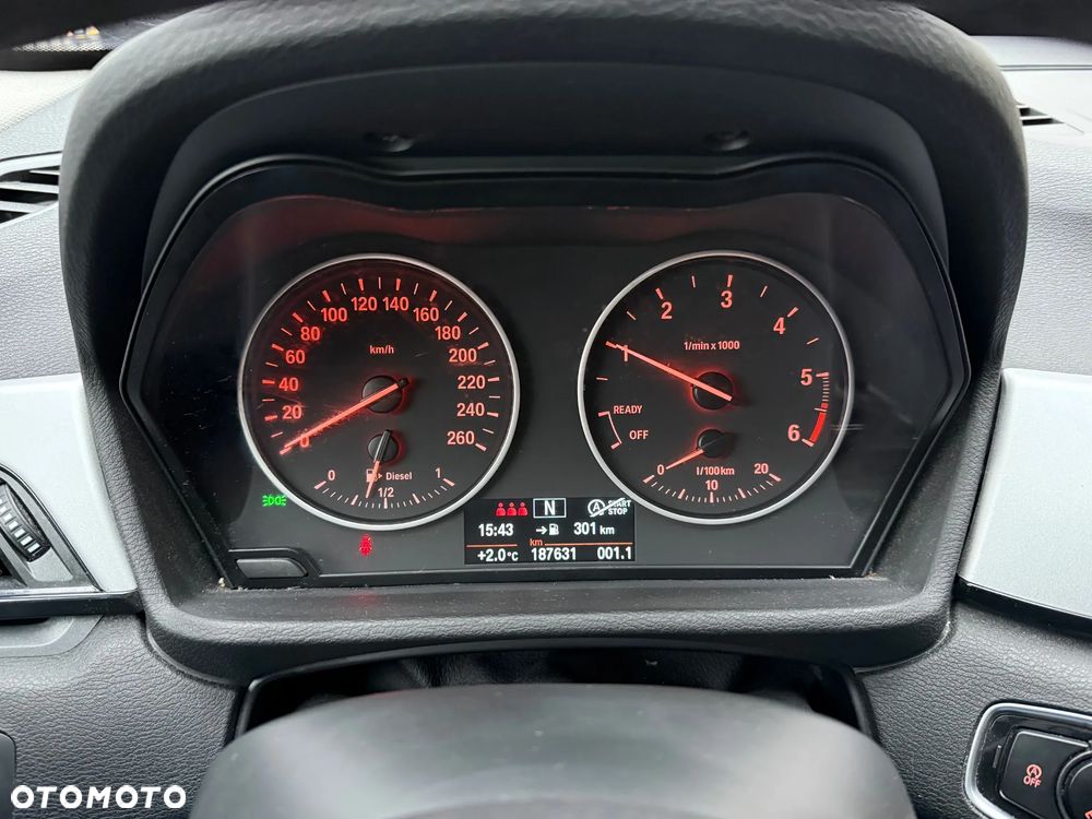 BMW X1 xDrive18d xLine - 10