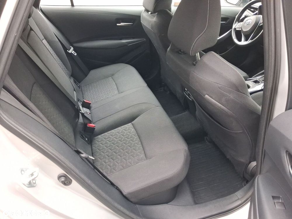 Toyota Corolla 1.8 Hybrid Comfort - 12