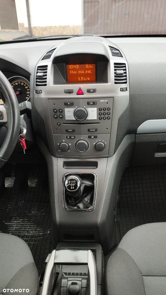 Opel Zafira 1.8 Cosmo - 14