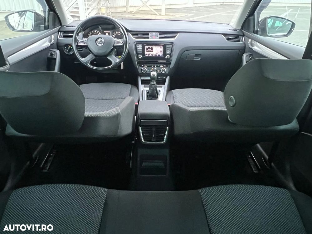 Skoda Octavia 1.6 TDI Ambition Greenline - 32