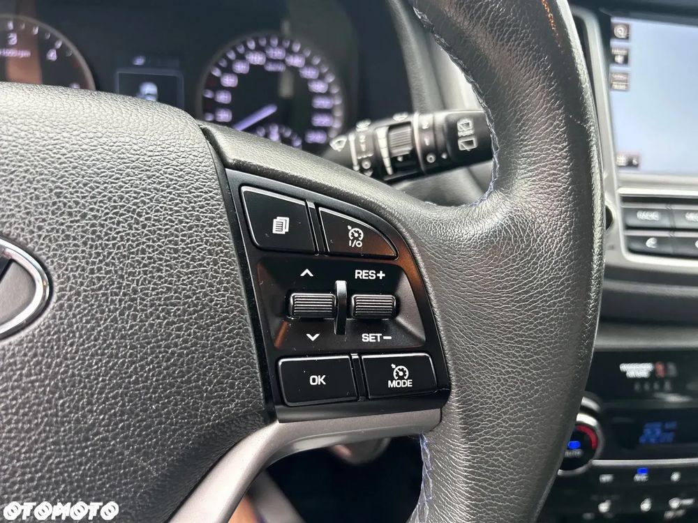 Hyundai Tucson blue 1.7 CRDi 2WD Style - 18