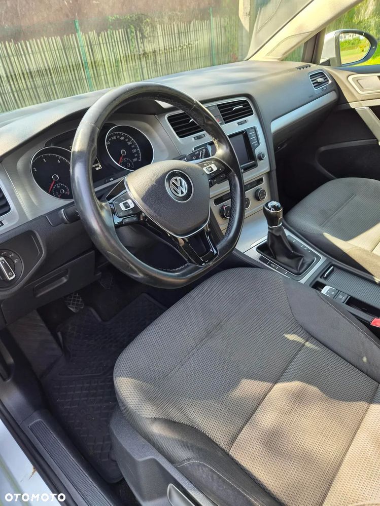 Volkswagen Golf 1.6 TDI Comfortline - 9