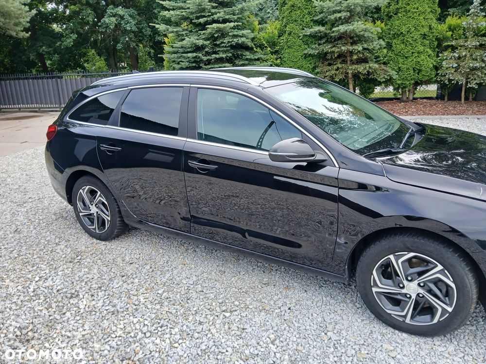 Hyundai i30 1.0 T-GDI Classic + - 18