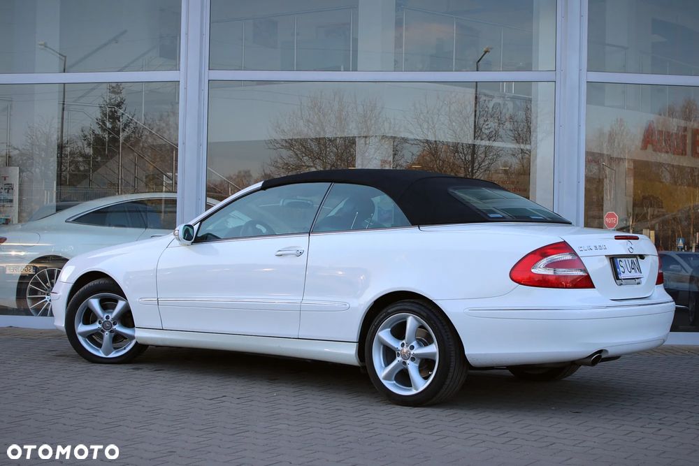 Mercedes-Benz CLK - 8