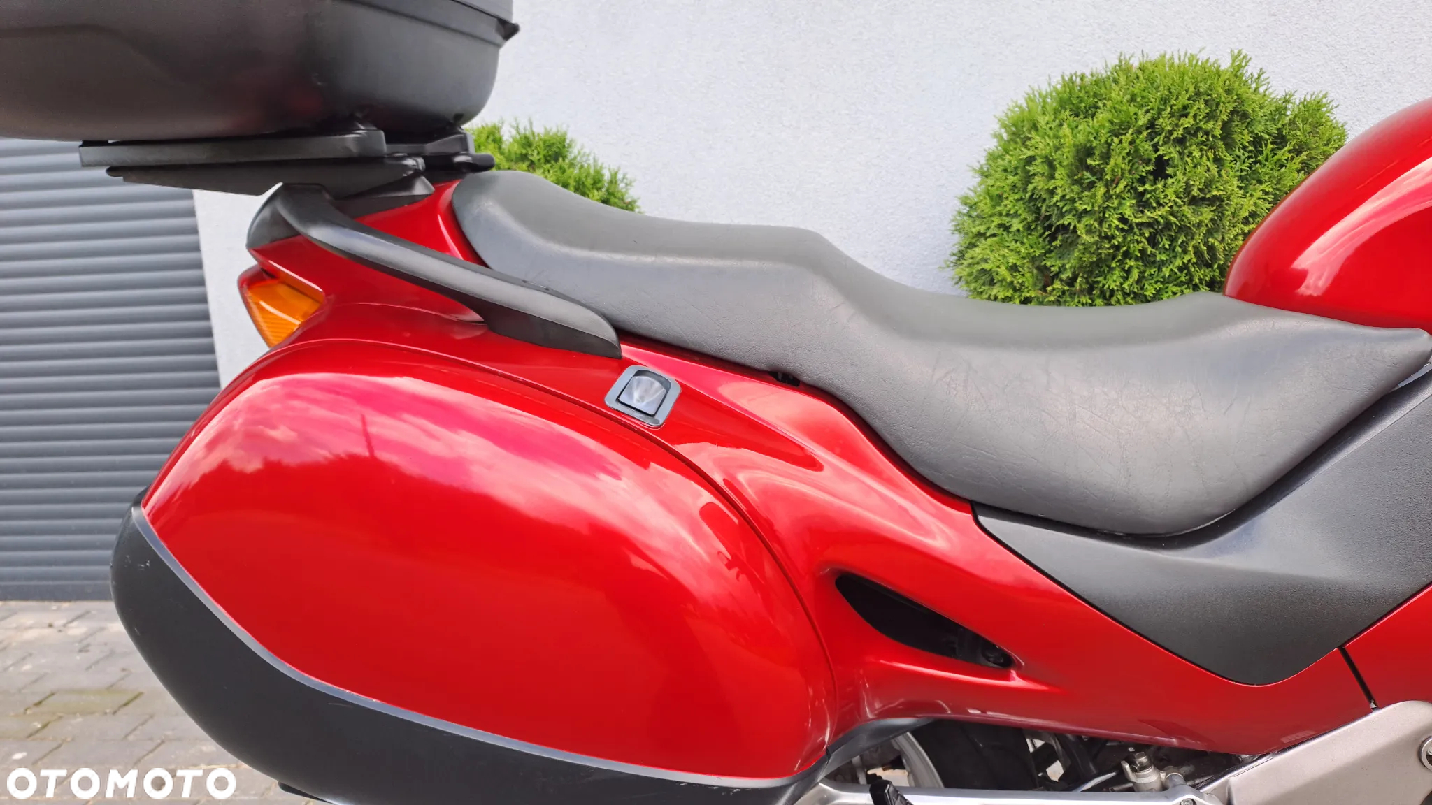 Honda NTV - 23