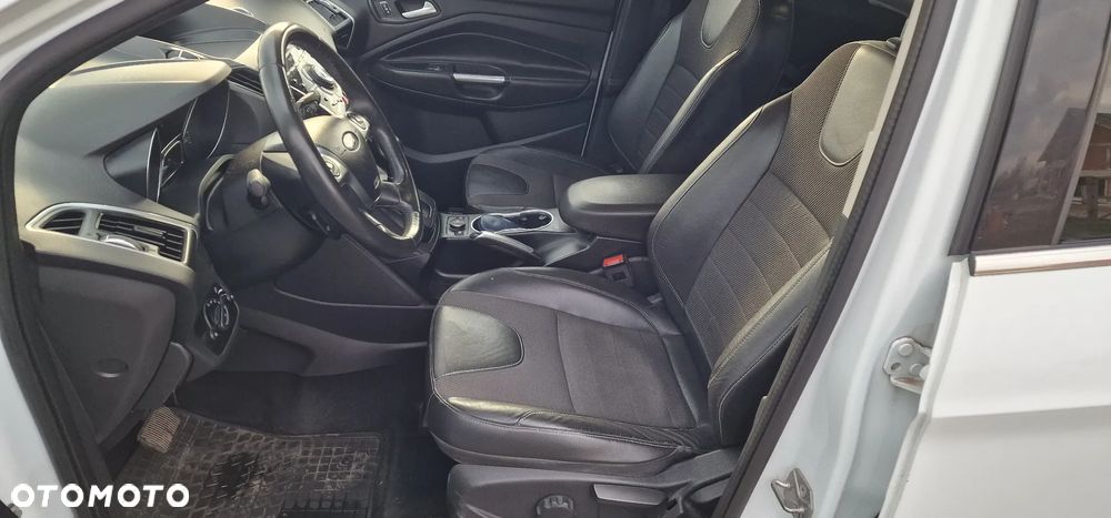 Ford Kuga 2.0 TDCi 4WD Titanium - 13