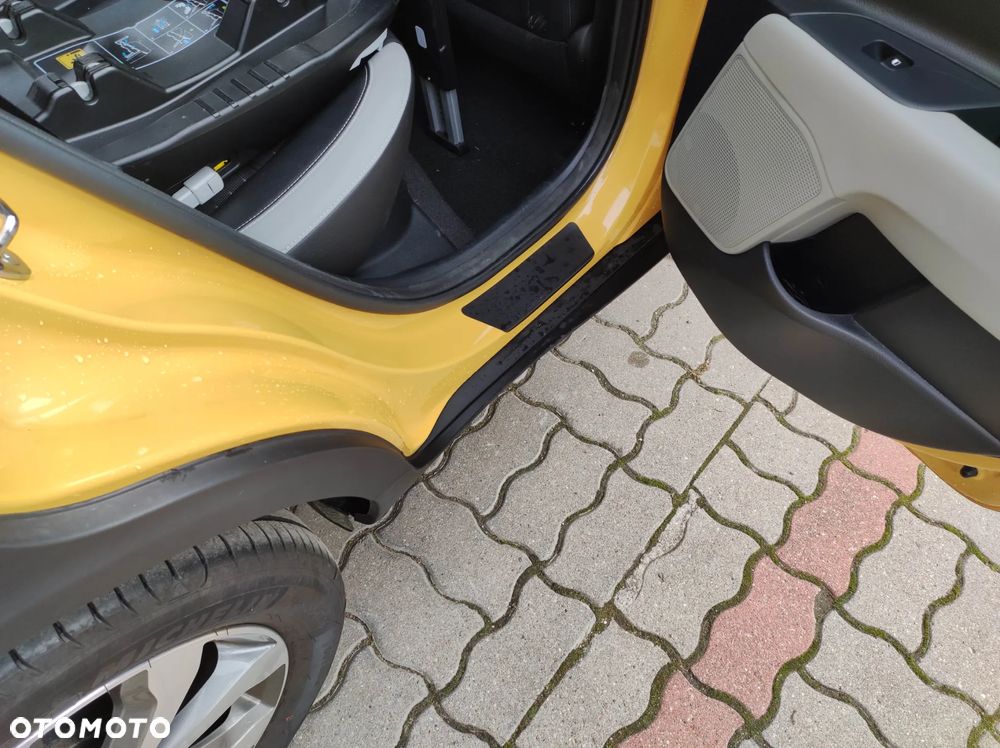 Kia Stonic 1.2 L - 9