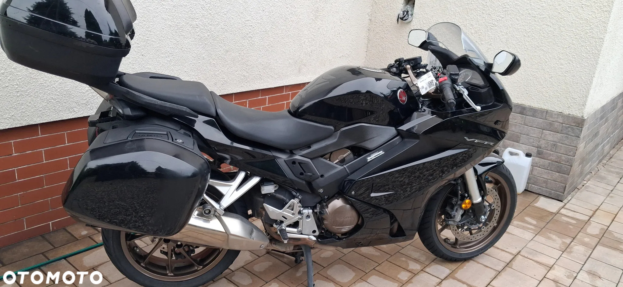 Honda VFR - 7