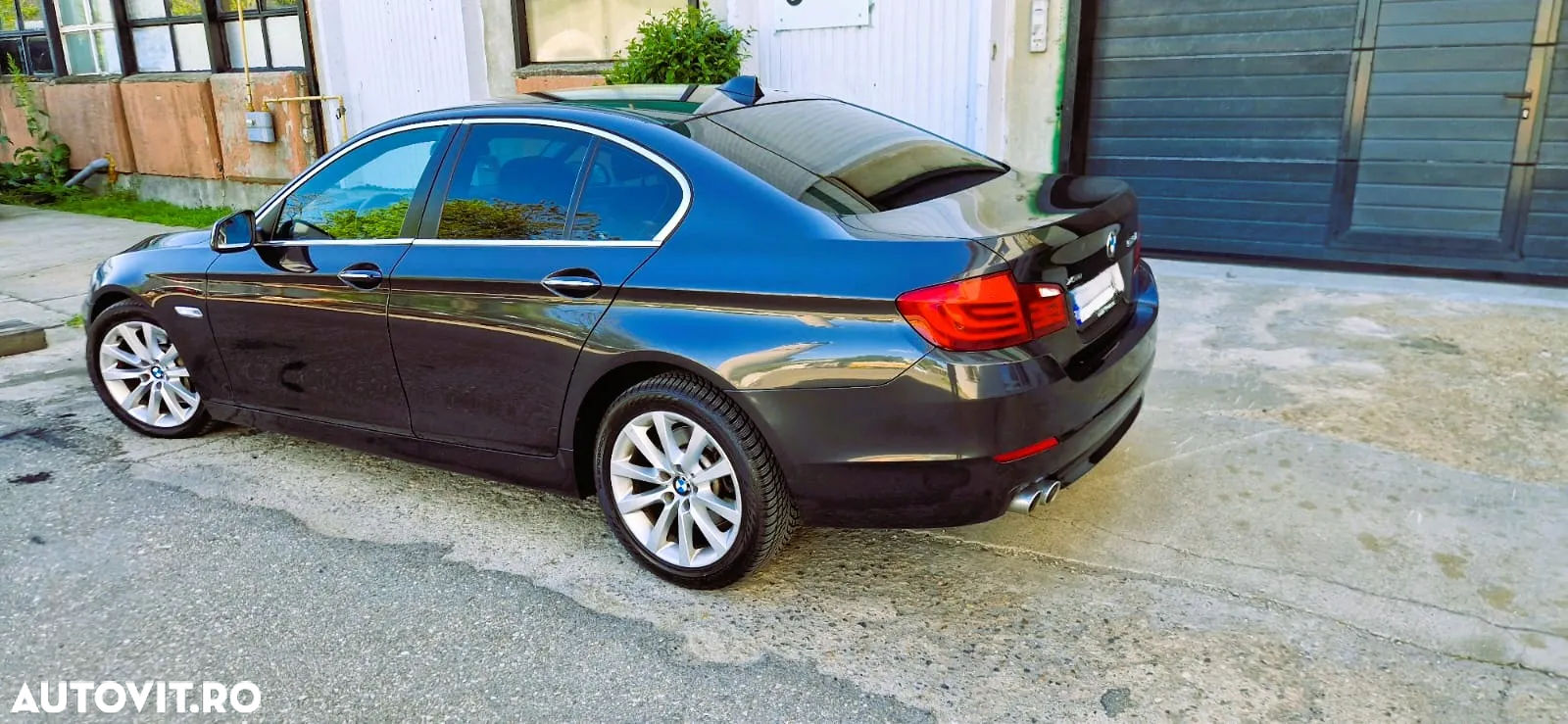 BMW Seria 5 525d xDrive Sport-Aut. - 3