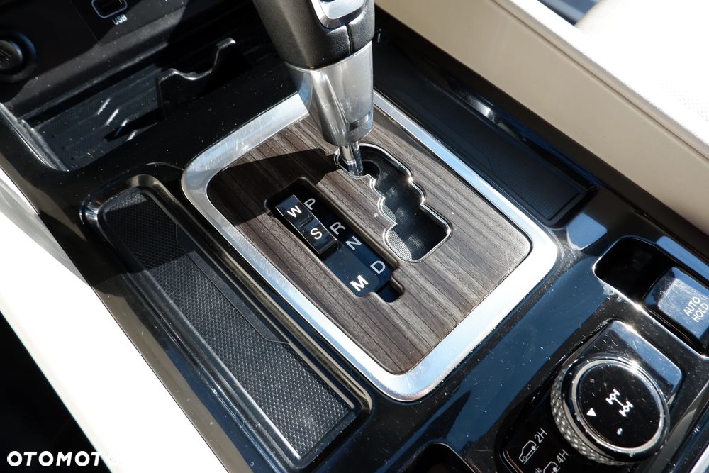 SsangYong/KGM Rexton 2.2 e-XDi 220 4WD Sapphire - 21