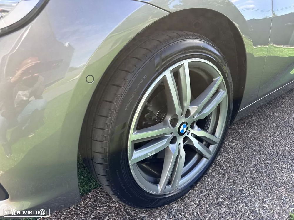 BMW 218 Active Tourer d Line Sport - 22