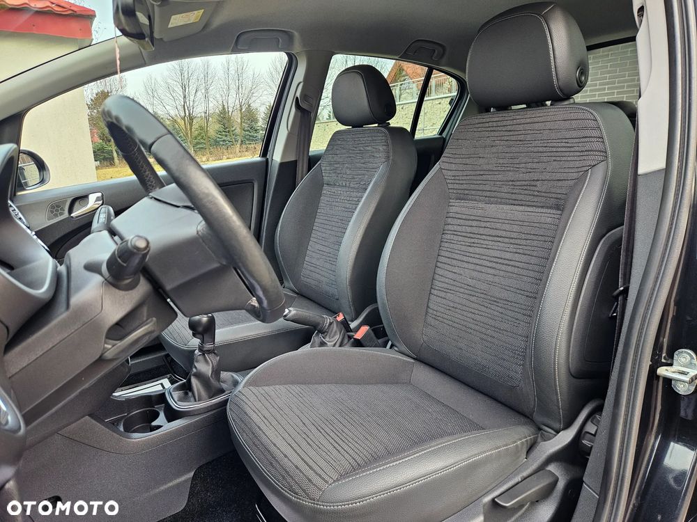 Opel Corsa 1.4 16V Active - 6