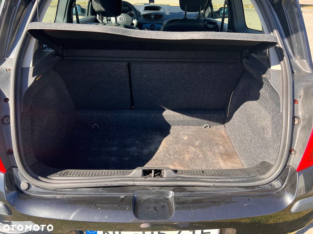 Renault Clio - 15