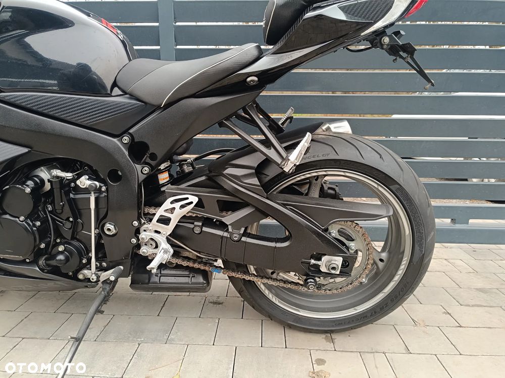 Suzuki GSX-R - 8