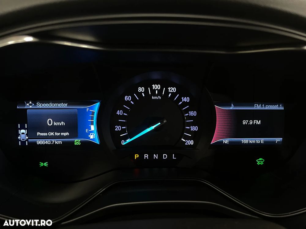 Ford Mondeo 2.0 HEV Titanium - 28