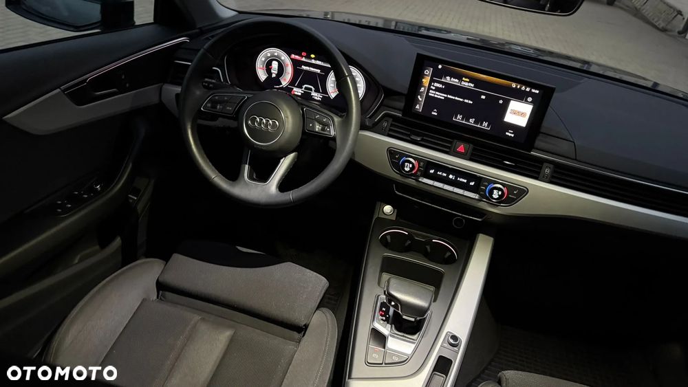 Audi A4 Limousine - 13