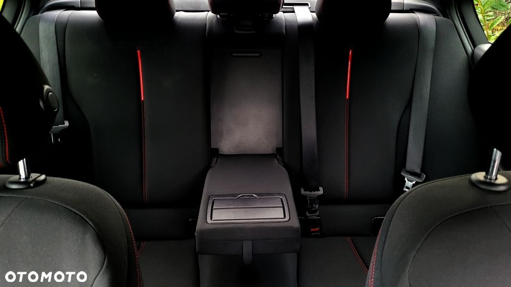 BMW Seria 3 320d Sport Line - 21