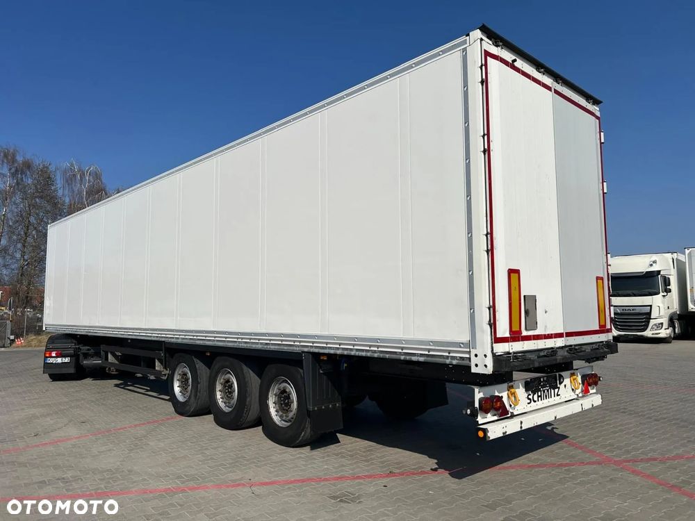Schmitz Cargobull SKO - 2