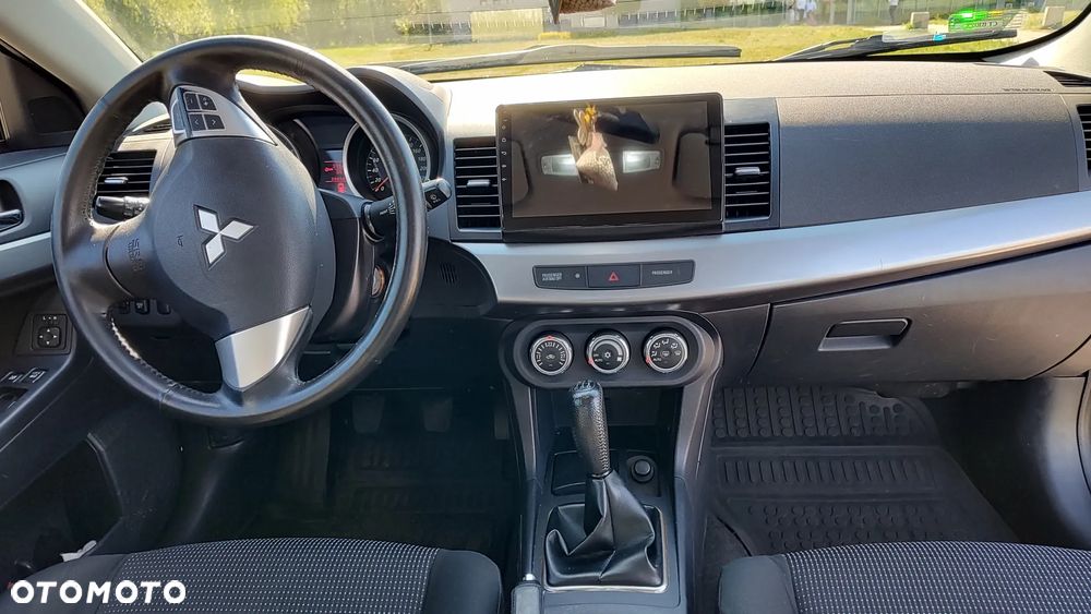 Mitsubishi Lancer 1.6 ClearTec Invite - 26