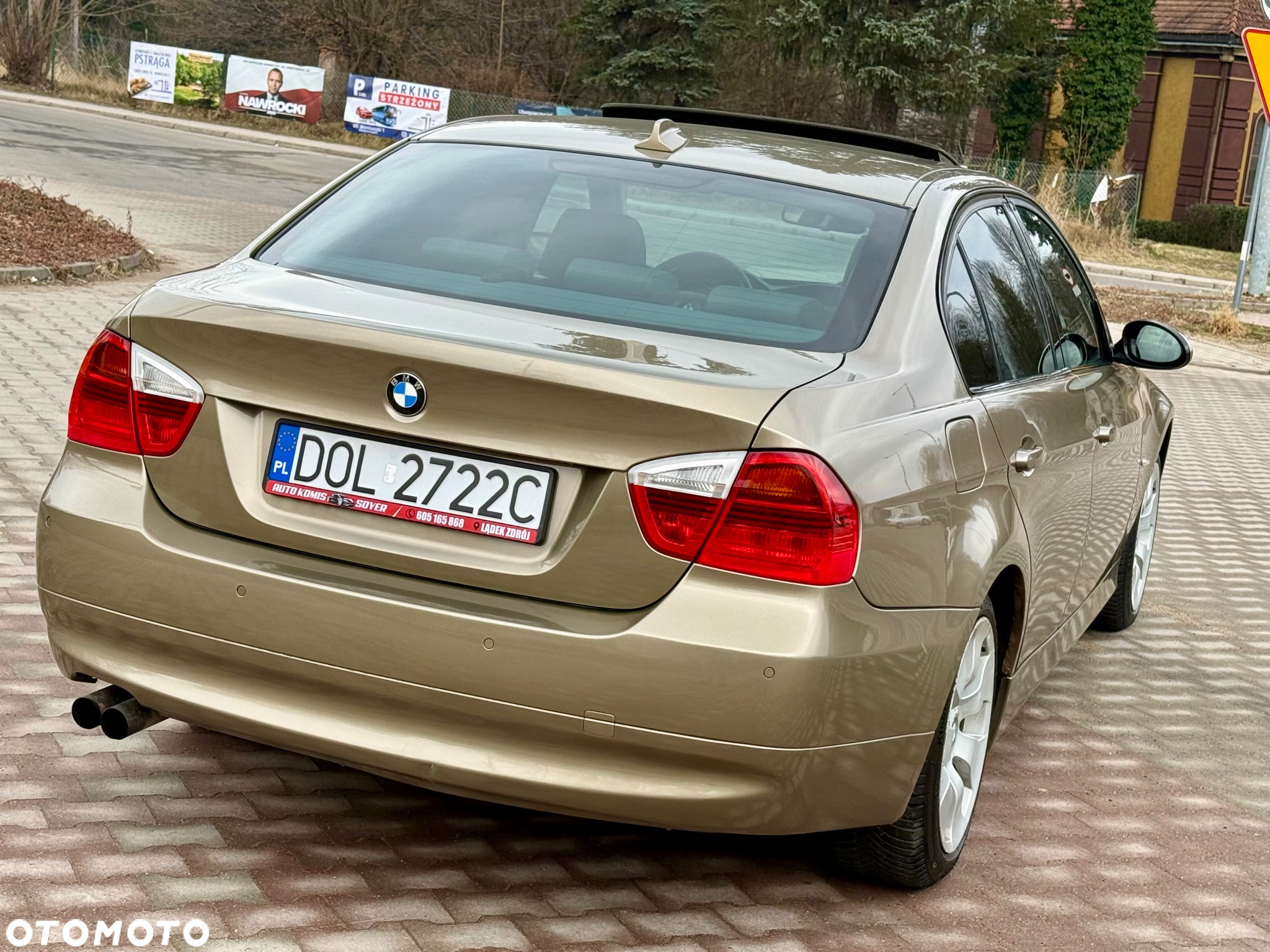 BMW Seria 3 325xi - 11